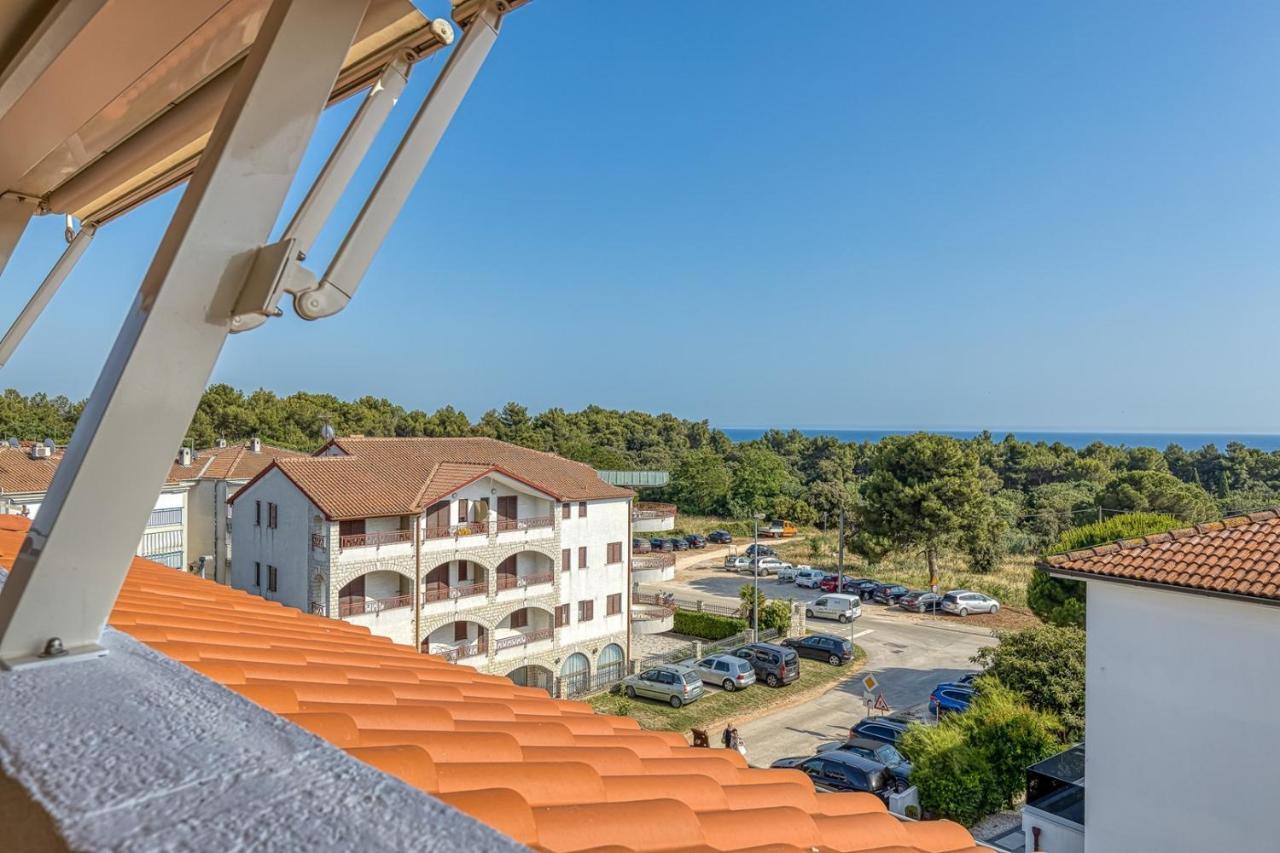 Enjoy At L&C Apartment Rovinj Exterior photo