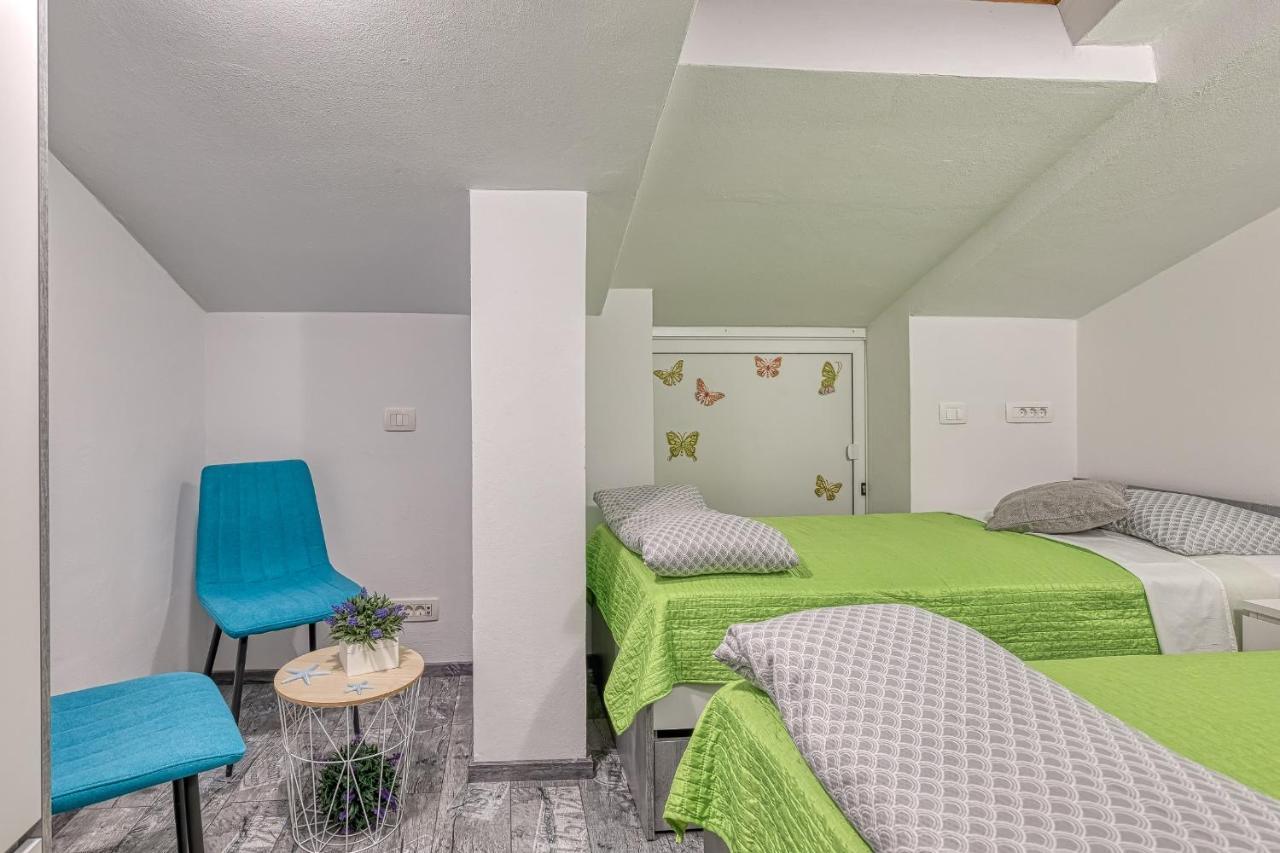 Enjoy At L&C Apartment Rovinj Exterior photo